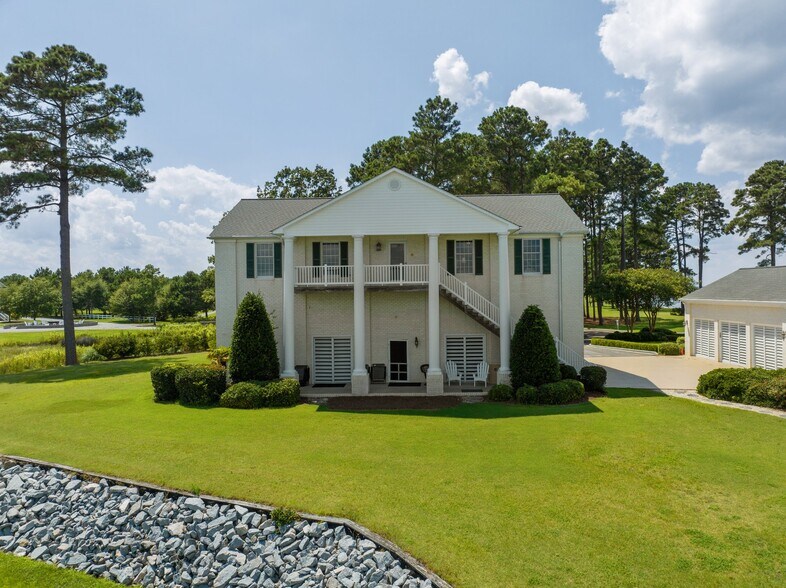 More Photos Of 220 Pungo Shores, Belhaven Lodge Meeting Hall For Sale