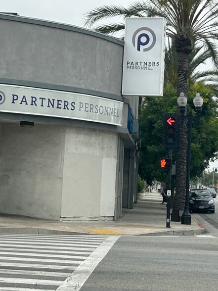 More Photos Of 801-823 W Whittier Blvd, Montebello Loft Creative Space For Lease