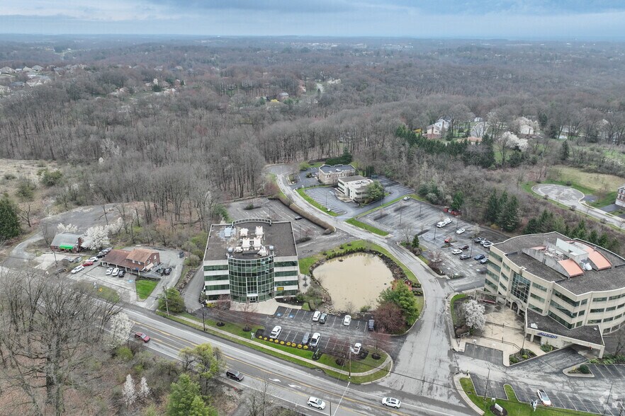 More Photos Of 2100 Corporate Dr, Wexford Office For Lease