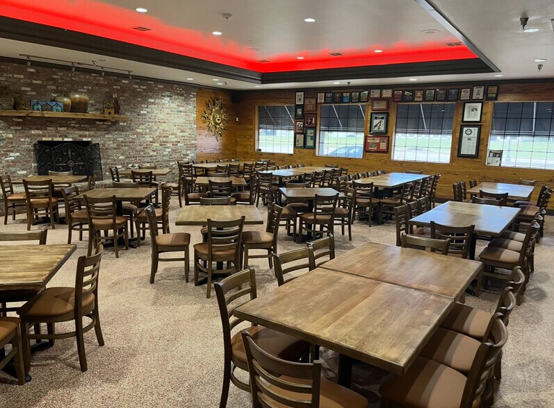 More Photos Of 401 Central Expy S, Allen Restaurant For Lease