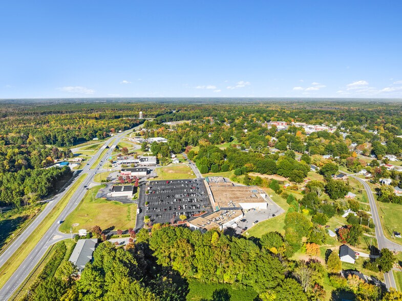 More Photos Of 3422 US 1 Hwy, Franklinton Unknown For Lease