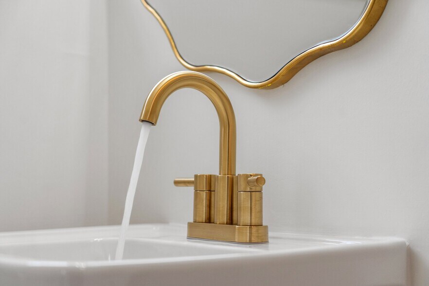 More Photos Of 609 Carteret St, Beaufort Storefront Retail Residential For Lease