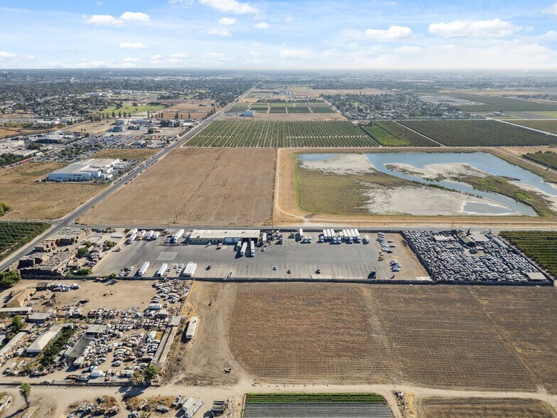 More Photos Of 2428 West Ave, Fresno Industrial For Sale