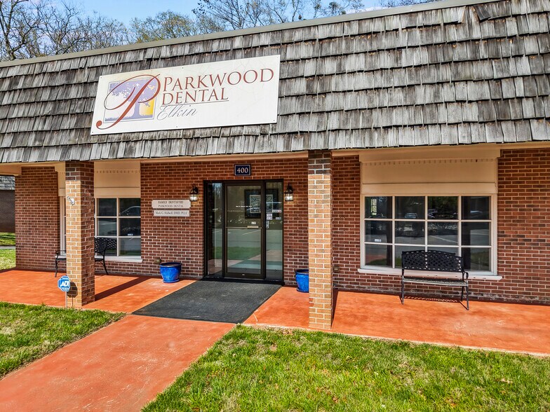 More Photos Of 400 Parkwood Medical Park, Elkin Medical For Lease