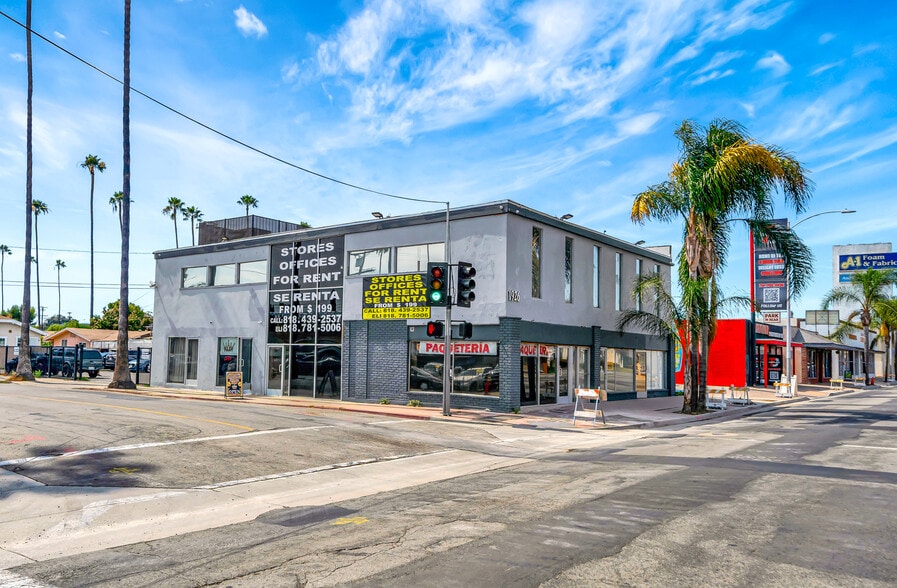 Primary Photo Of 1926 S Main St, Santa Ana Office For Lease