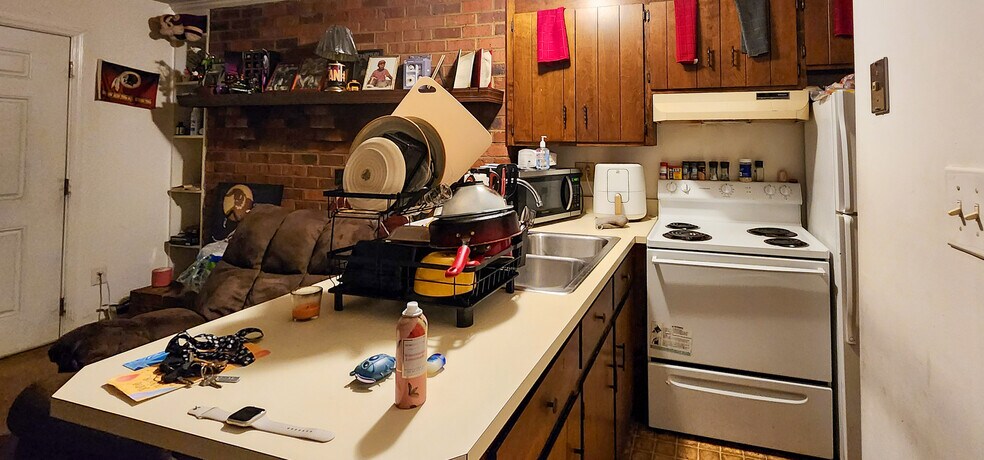 More Photos Of 137 Oak Hill Dr, Lynchburg Apartments For Sale