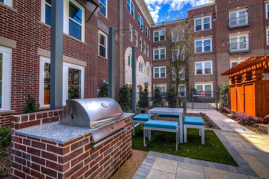 More Photos Of 4444 Felix Way, Frisco Apartments For Lease