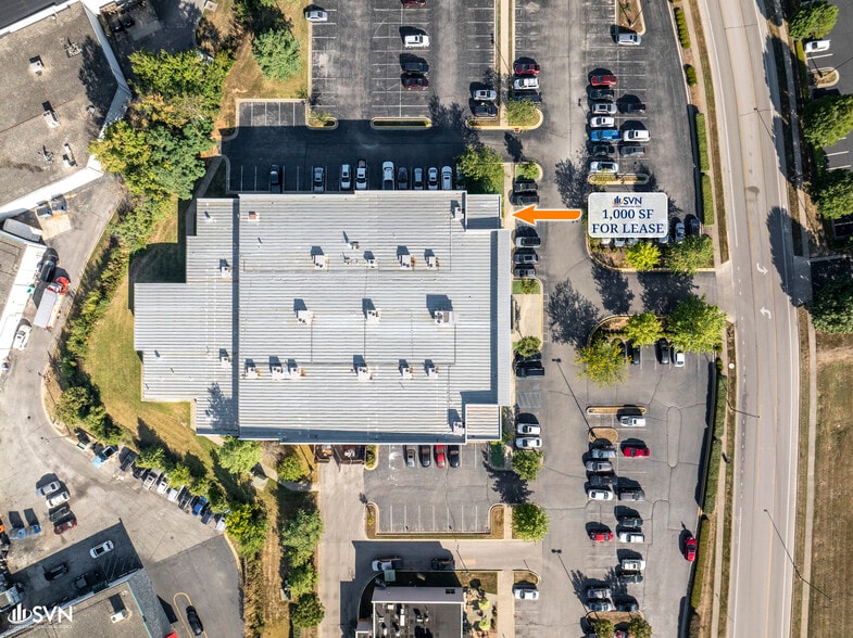 More Photos Of 1028-1030 Wellington Way, Lexington Health Club For Lease