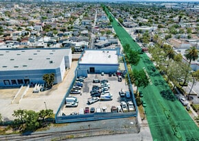 More Photos Of 5711 E Olympic Blvd, Commerce Land For Lease
