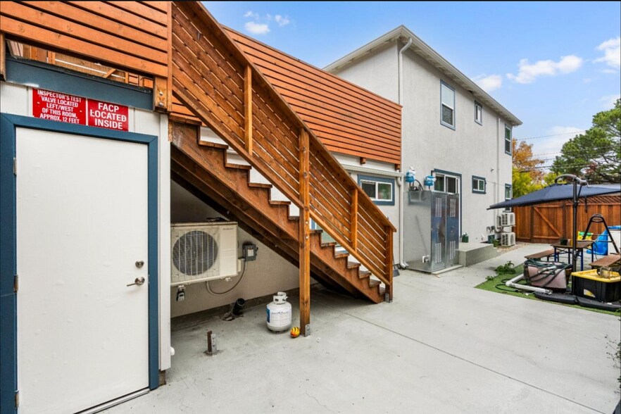 More Photos Of 403 Vera Ave, Redwood City Apartments For Sale