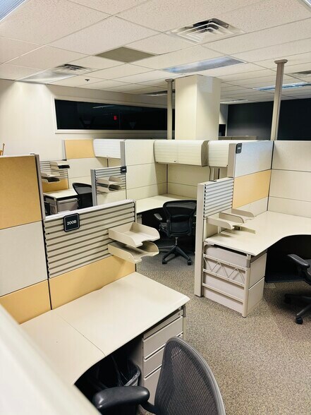 More Photos Of 101 Winners Cir, Brentwood Loft Creative Space For Lease