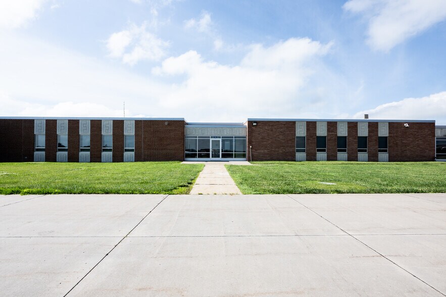 More Photos Of 4215 Highway 146, Grinnell Theater Concert Hall For Sale