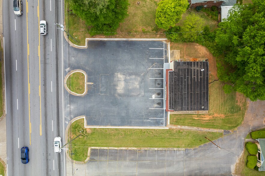 More Photos Of 1735 Highway 138 SW, Riverdale General Retail For Sale