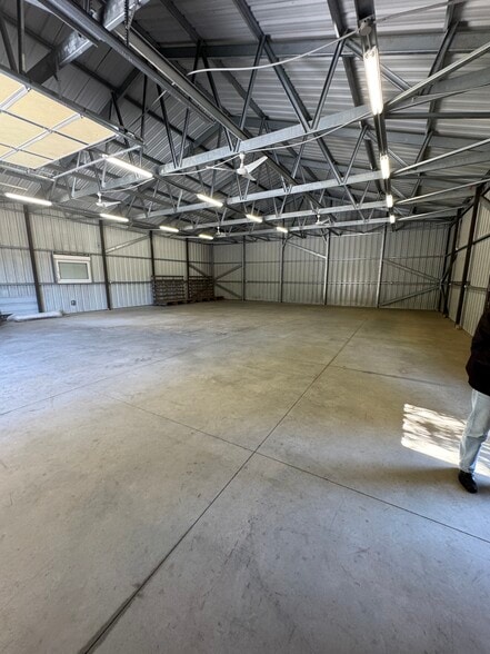 More Photos Of 3315 Dawsonville Hwy, Gainesville Warehouse For Lease