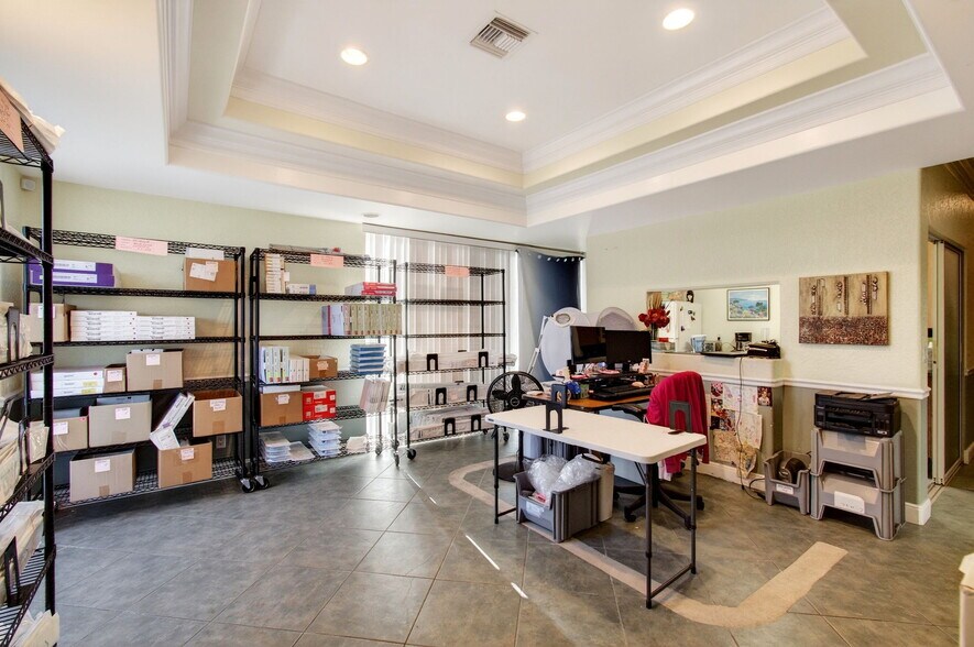 More Photos Of 321 N Railroad Ave, Boynton Beach Unknown For Lease