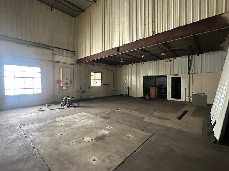 More Photos Of 9702 Portage Rd, Portage Warehouse For Lease