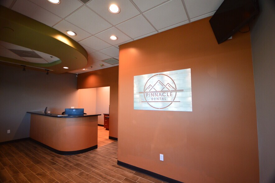 More Photos Of 13575 W Indian School Rd, Litchfield Park Medical For Sale
