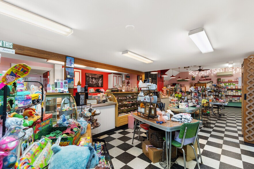 More Photos Of 5030 State Hwy, Eastham Freestanding For Sale