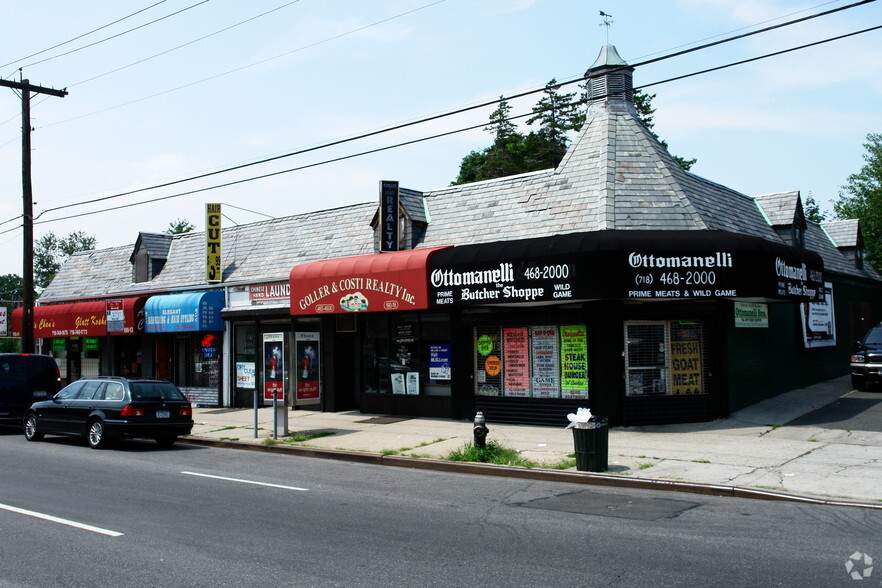 Primary Photo Of 19211-19219 Union Tpke, Fresh Meadows Storefront For Lease