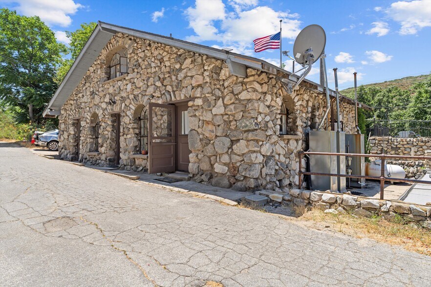 More Photos Of 17539 Elizabeth Lake Rd, Lake Hughes Land For Sale