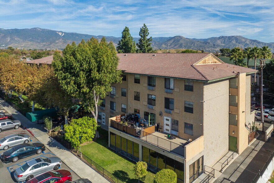 More Photos Of 363 E Gilbert St, San Bernardino Apartments For Sale