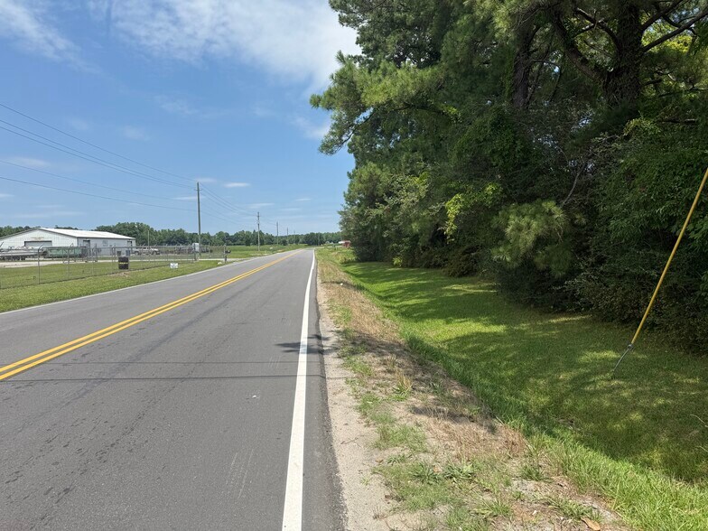 More Photos Of 5238 US Highway 264 W, Washington Land For Sale
