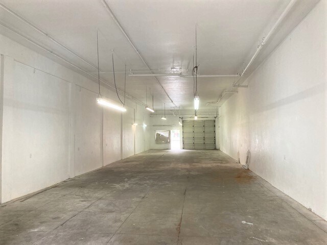 More Photos Of 1218-1224 Long Beach Blvd, Long Beach Storefront Retail Residential For Lease