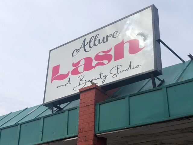 More Photos Of 3350 N High School Rd, Indianapolis Unknown For Lease