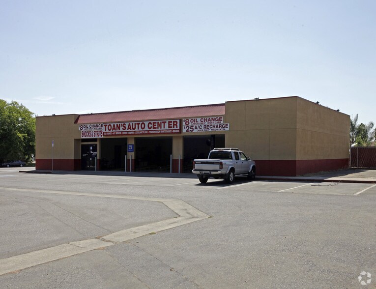 More Photos Of 10796 Coloma Rd, Rancho Cordova Auto Repair For Sale