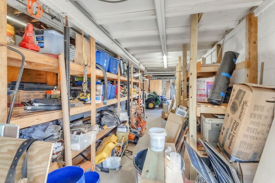 More Photos Of 4175 Sandy Flat Rd, Taylors Warehouse For Sale