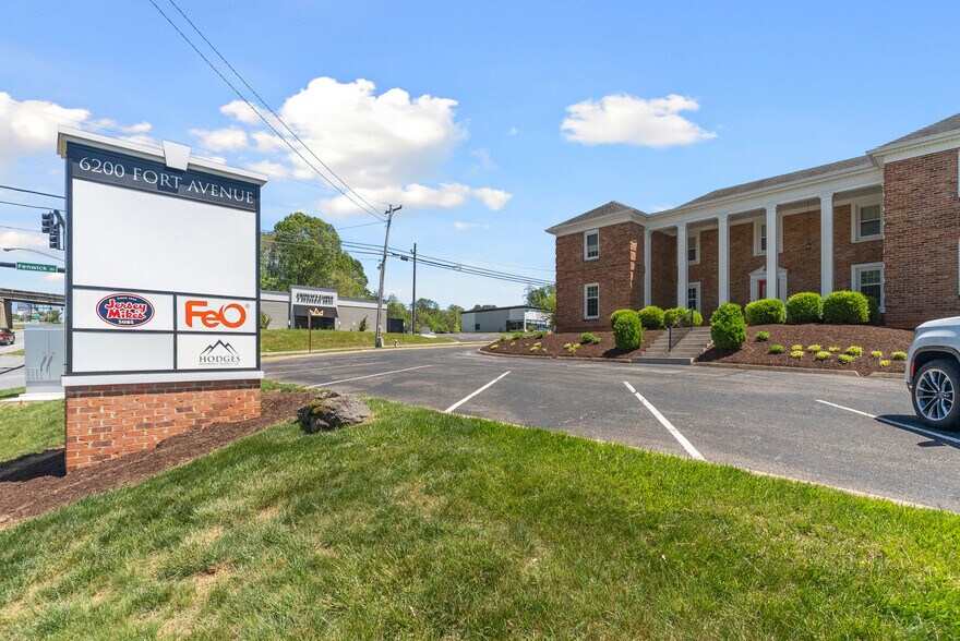 More Photos Of 6200 Fort Ave, Lynchburg Medical For Sale