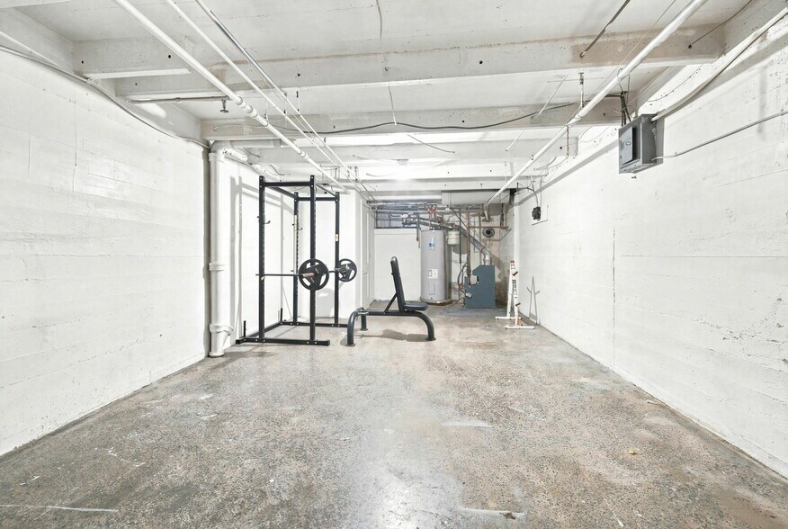 More Photos Of 2715 Sullins St, Knoxville Apartments For Sale