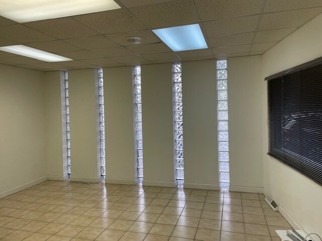 More Photos Of 5307 W Devon Ave, Chicago Medical For Sale