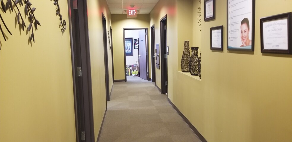 More Photos Of 5250 Freemansburg Ave, Easton Office For Sale