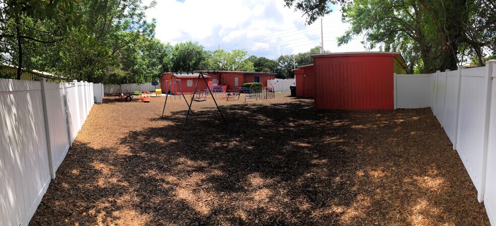 More Photos Of 1230 N Pine Hills Rd, Orlando Daycare Center For Sale