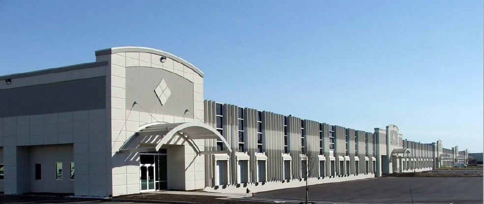 More Photos Of 2660 Fisher Rd, Columbus Warehouse For Lease