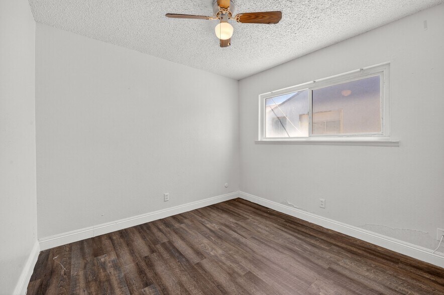 More Photos Of 3940 E Burns Ave, Fresno Apartments For Sale