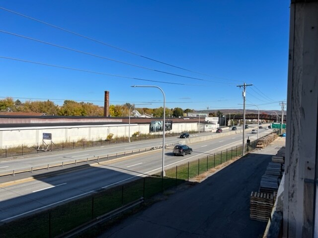 More Photos Of 824 Noyes St, Utica Manufacturing For Sale