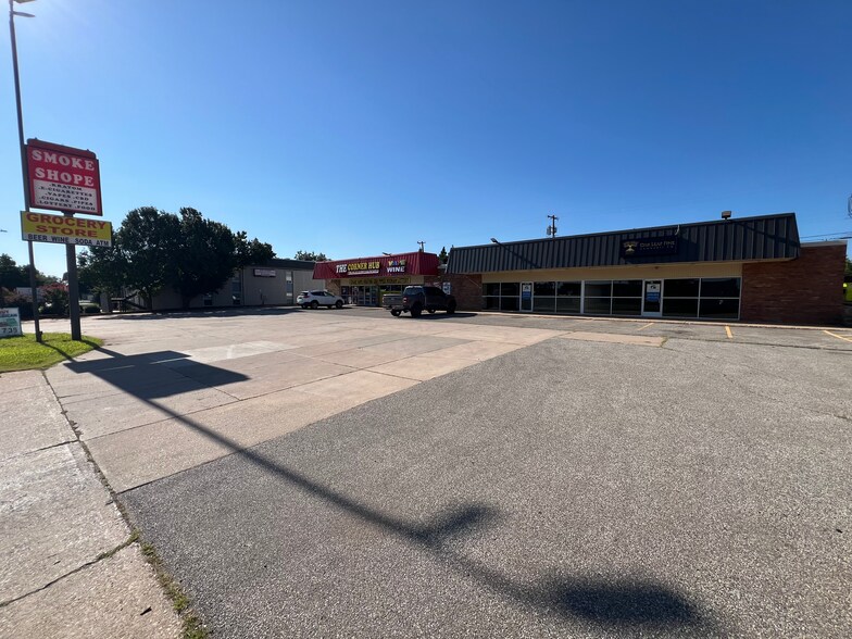 More Photos Of 2840 NW 59th St, Oklahoma City Unknown For Lease