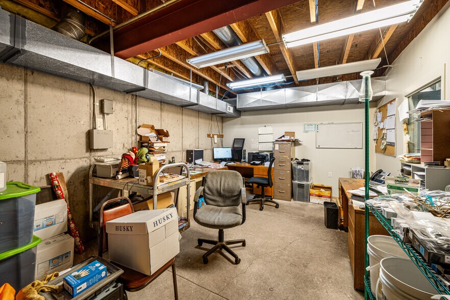 More Photos Of 105 S Tiffany Dr, Pueblo Restaurant For Sale