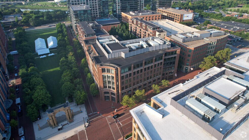 More Photos Of 325 John H McConnell Blvd, Columbus Office For Lease