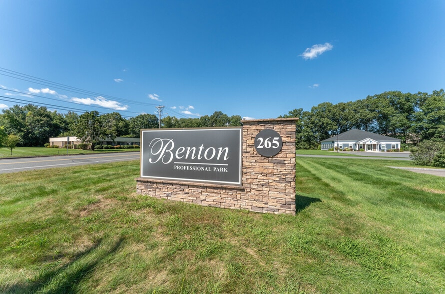 More Photos Of 265 Benton Dr, East Longmeadow Medical For Sale