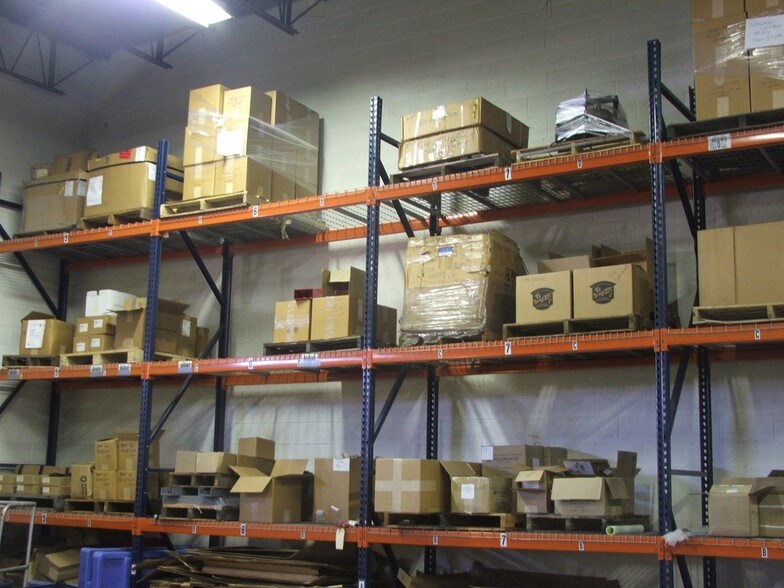 More Photos Of 403 Elm Ave, North Wales Warehouse For Sale