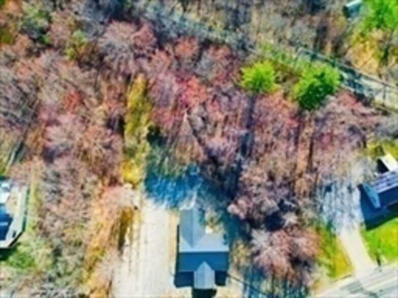 More Photos Of 55 Lafayette Rd, Salisbury Flex For Sale