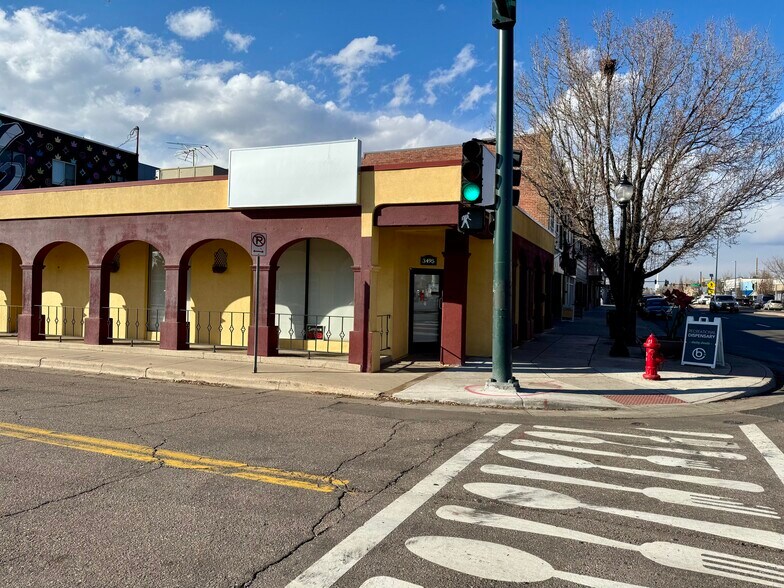 More Photos Of 3495 S Broadway, Englewood Restaurant For Lease