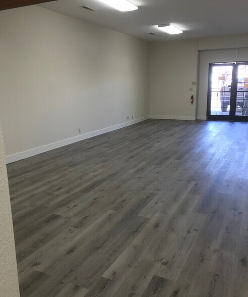 More Photos Of 11940-11958 Masters Ct, Auburn Office For Lease