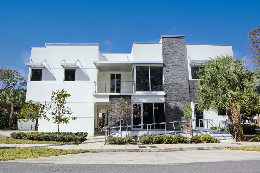 More Photos Of 1801 SE 3rd Ave, Fort Lauderdale Loft Creative Space For Lease