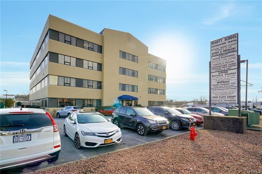 More Photos Of 225 Dolson Ave, Middletown Office For Sale