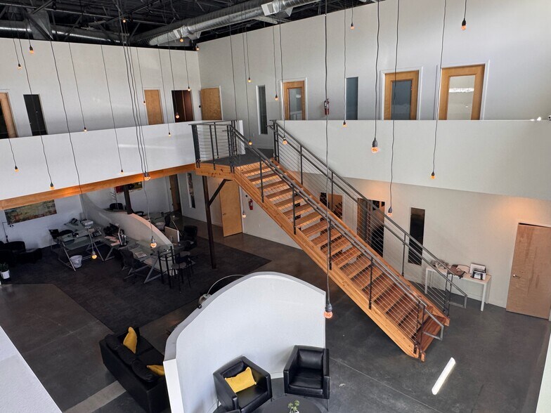 More Photos Of 383-385 N 700 W, North Salt Lake Warehouse For Sale