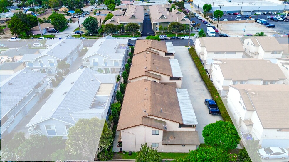 More Photos Of 8105 Orange St, Downey Apartments For Sale